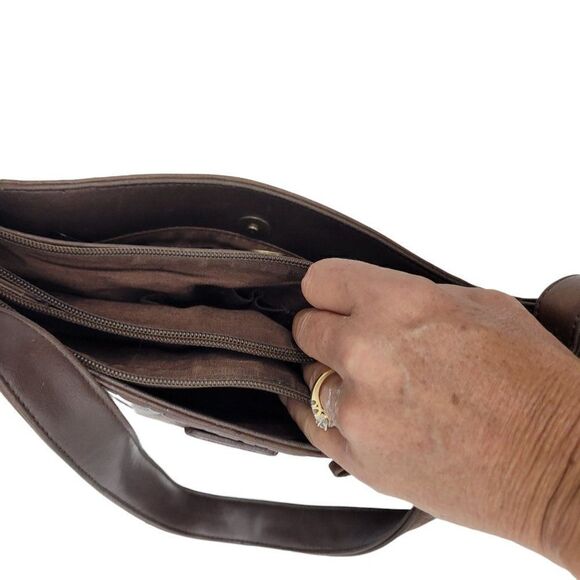 Naturalizer Handbag Leather Artsy Embossed Tiki Shoulder Bag Brown 4 Pocket Med - Picture 11 of 12